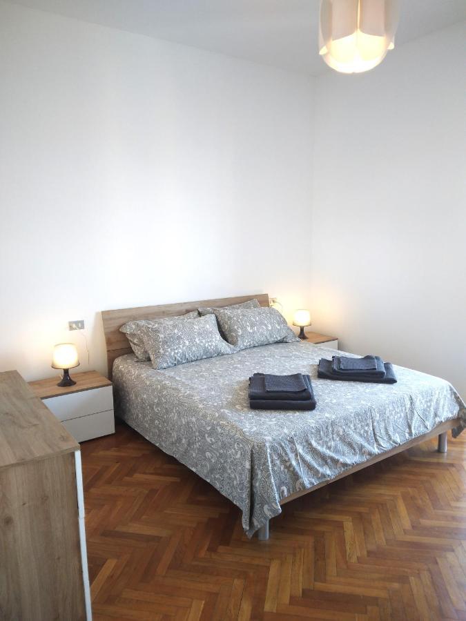 Spazioso Appartamento Parabiago Exterior foto
